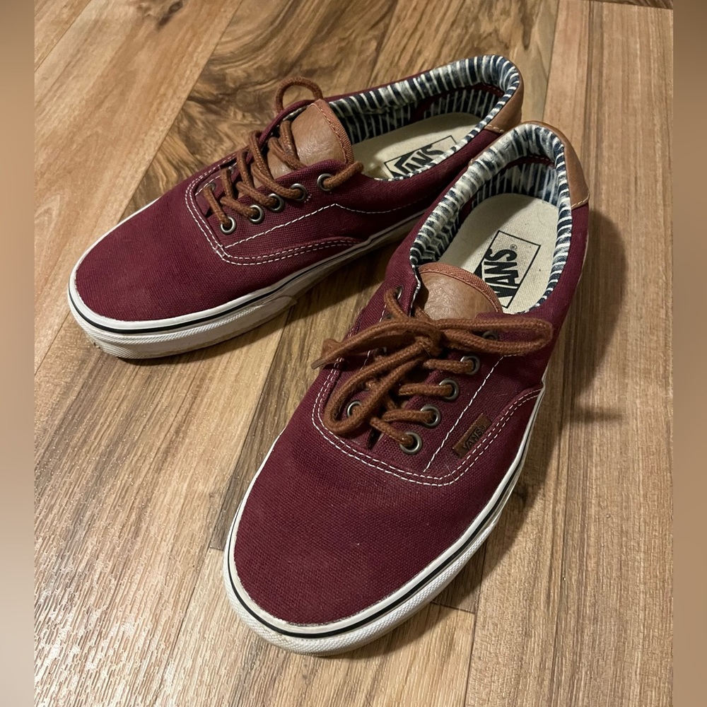 Vans - Picture 1 of 3